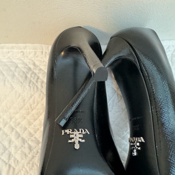Prada Stiletto Pumps - Picture 6 of 8